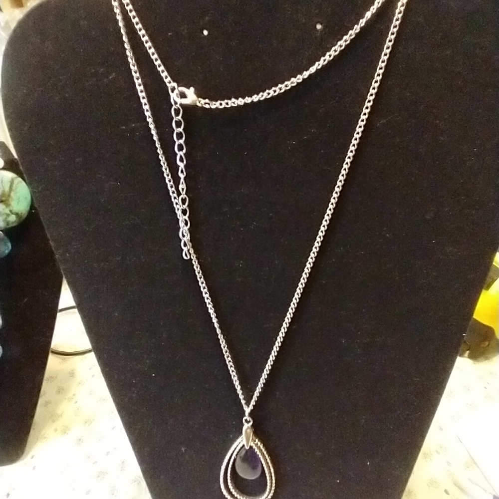 Necklace - Picture 3 of 3